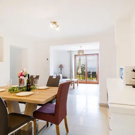 Peharovo Apartment Lovran